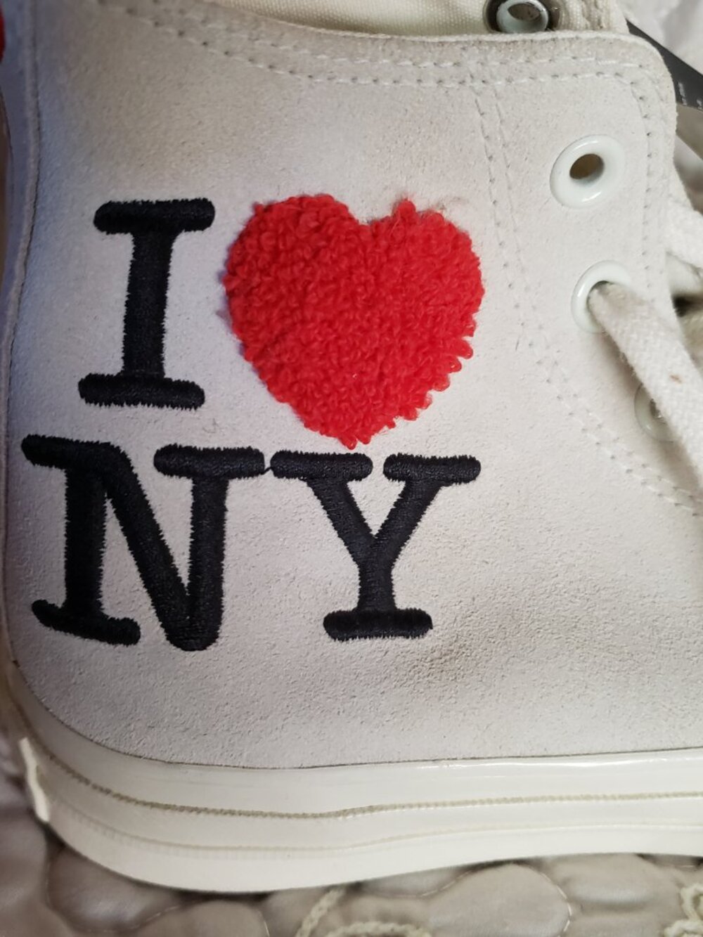 BNWT CTAS Converse leather 70 Hi Top 'I Love NY' - 161186C (7.5W - 5.5M) KICKS